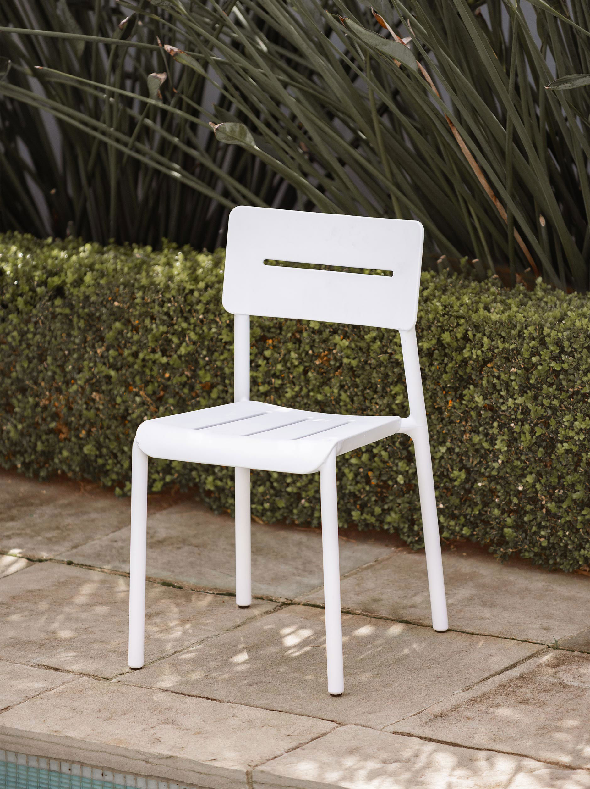 Outo Chair