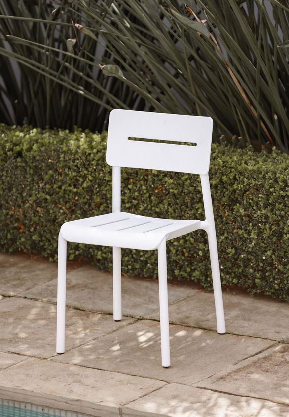 Outo Chair