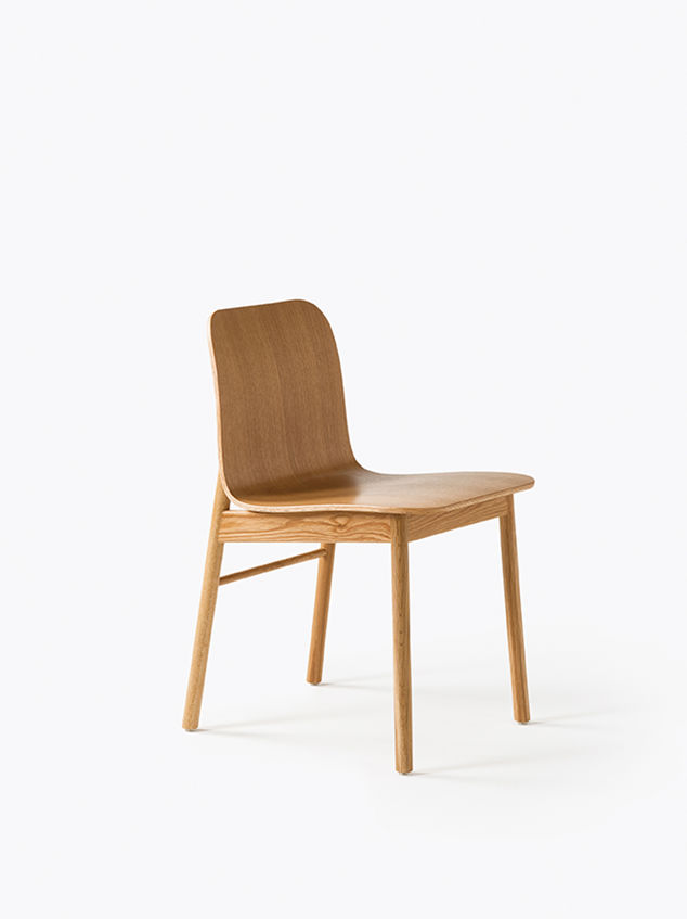 Aspen Chair w/ Wooden Legs