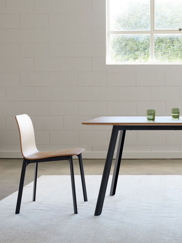 Aspen Chair w/ Metal Legs