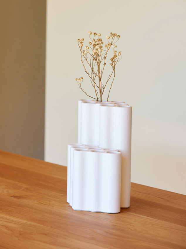 Vitra Nuage Ceramic Vase