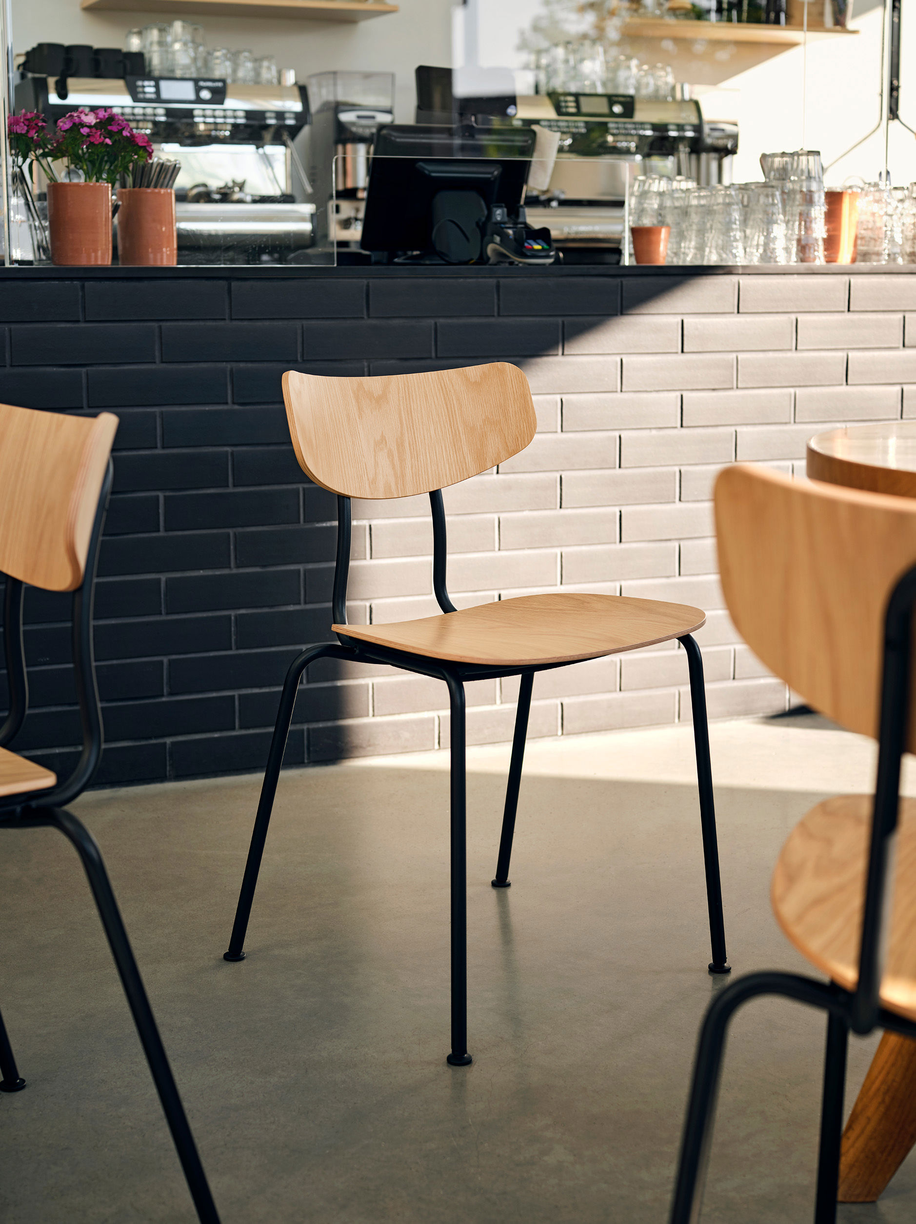 Vitra Moca Chair