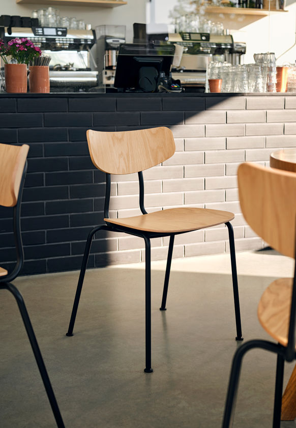 Vitra Moca Chair